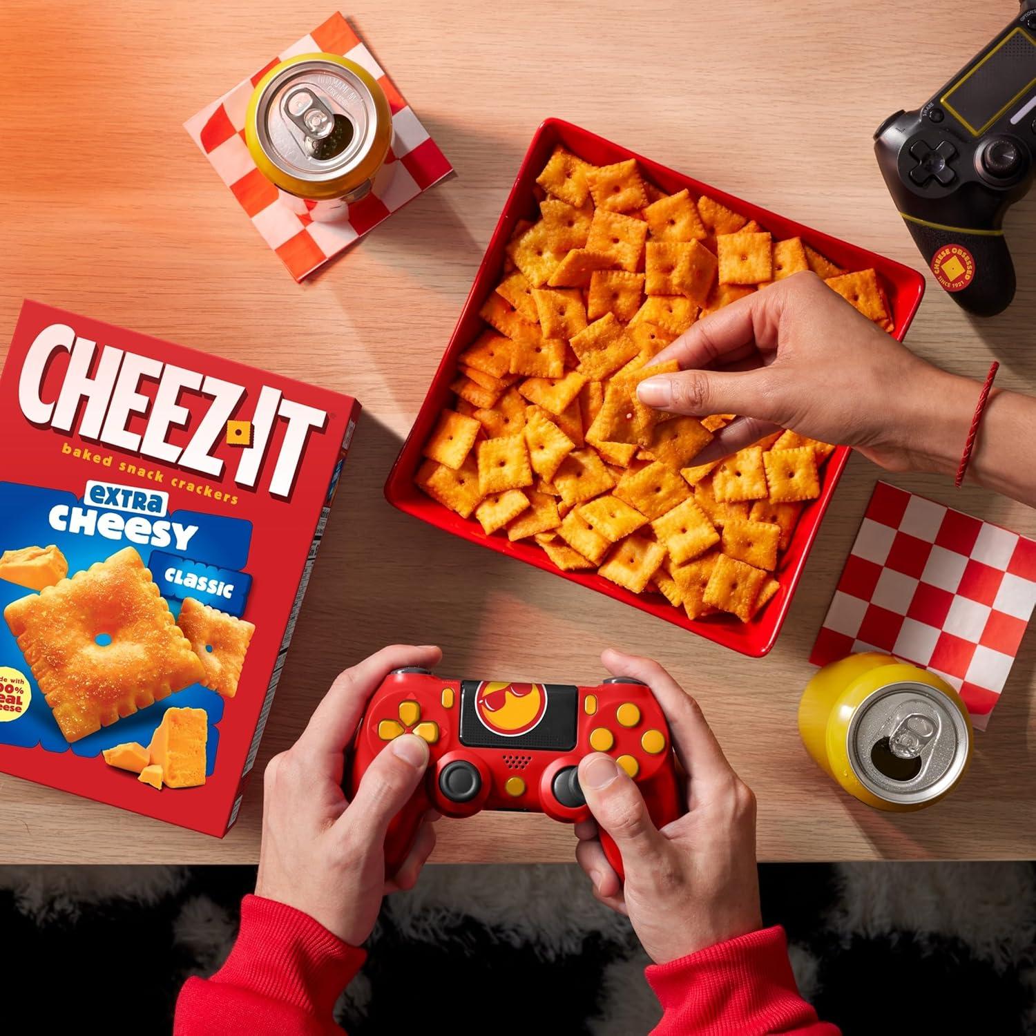 image:imageCheezIt Cheese Crackers Baked Snack Crackers Lunch Snacks Grab n Go Extra Cheesy 675lb Case 36 Pouches21 Ounce Pack of 1